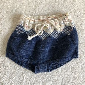 Misha and puff bloomers